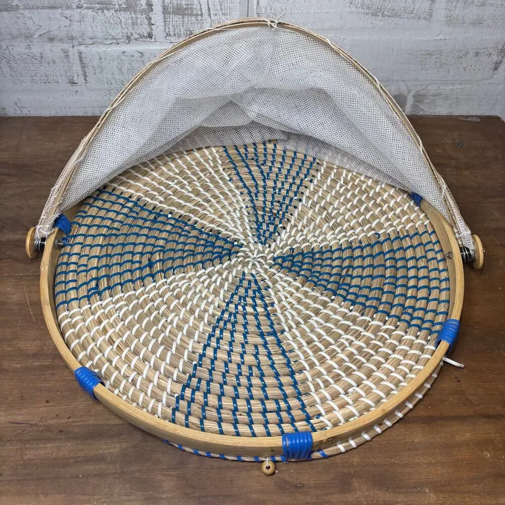 Woven Seagrass Food Tent Basket Tray
